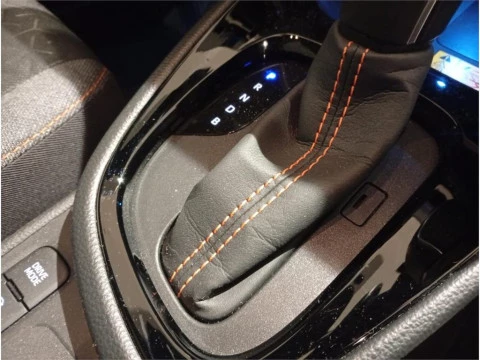 Toyota Yaris Cross 5 puertas JBL Limited Edition 120H e-CVT