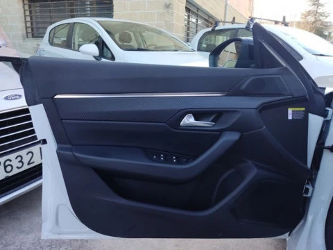 Peugeot 508 SW Active Pack BlueHDi 130 S&S EAT8