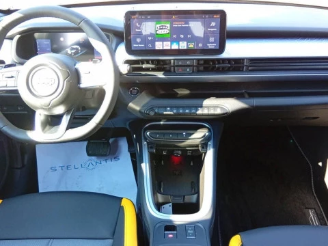 Jeep Avenger 1.2 eHybrid 4xe 145CV T. North Face
