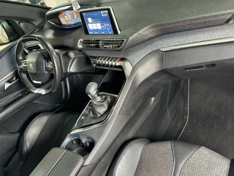 Peugeot 3008 PureTech 130 S&S GT Line 96 kW (130 CV)