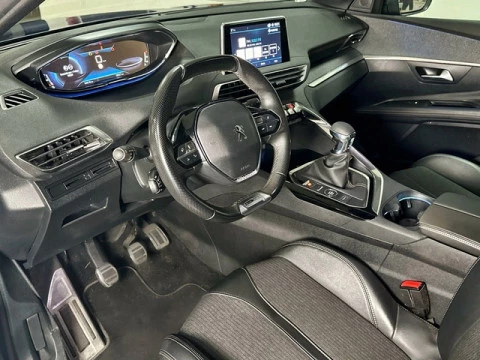 Peugeot 3008 PureTech 130 S&S GT Line 96 kW (130 CV)