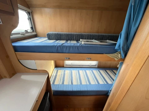 MCLOUIS LAGAN LAGAN 211