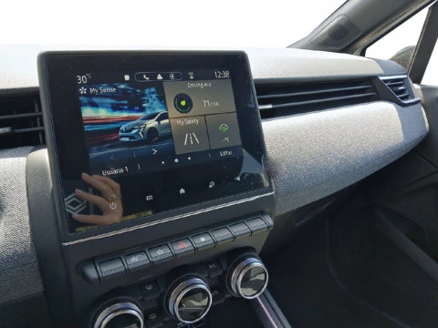 Renault Clio techno Eco-G 100cv (74kW)