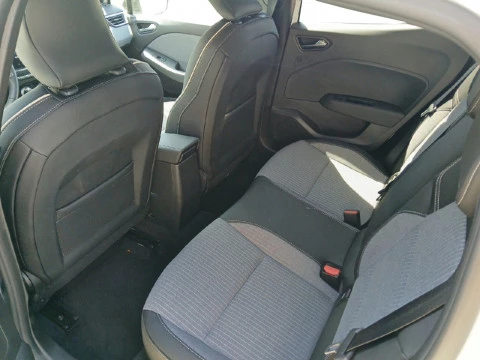 Renault Clio techno Eco-G 100cv (74kW)