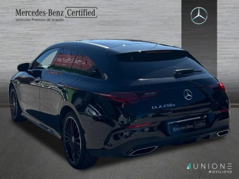 Mercedes-Benz Clase CLA  250 e Shooting Brake