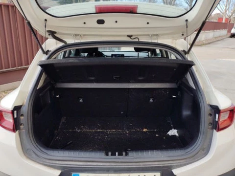 Kia Stonic 1.0 T-GDi 74kW (100CV) MHEV iMT Drive