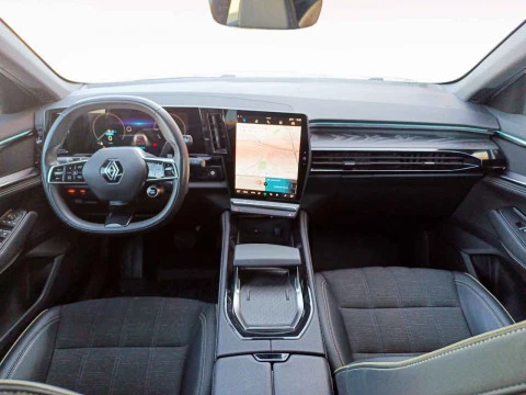 Renault Austral 1.2 E-TECH HíBRIDO ICONIC 146KW 5P
