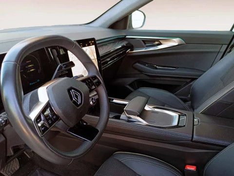 Renault Austral 1.2 E-TECH HíBRIDO ICONIC 146KW 5P
