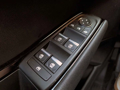 Renault Austral 1.2 E-TECH HíBRIDO ICONIC 146KW 5P