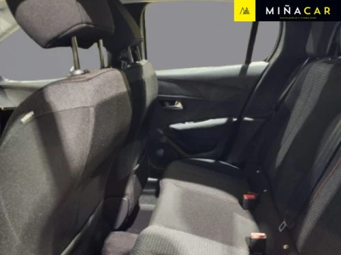 Peugeot 208 Style Hybrid 110 eDCS6 81 kW (110 CV)