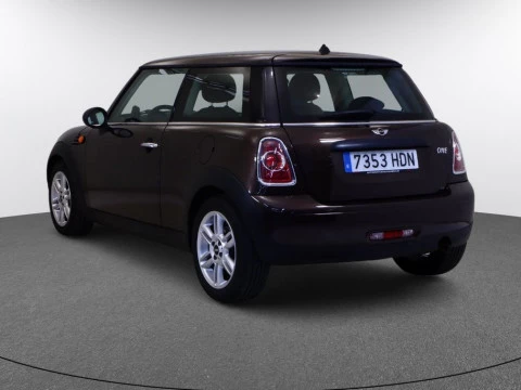 MINI 1.6 ONE 75 3P