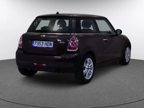 MINI 1.6 ONE 75 3P