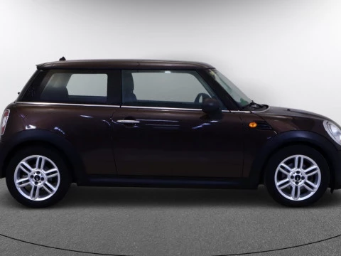 MINI 1.6 ONE 75 3P