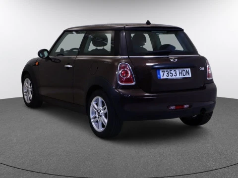 MINI 1.6 ONE 75 3P