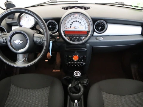 MINI 1.6 ONE 75 3P
