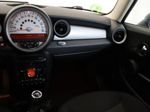 MINI 1.6 ONE 75 3P