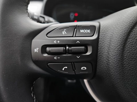 Kia Stonic DRIVE 1.0 T-GDI MHEV IMT 100CV 5P