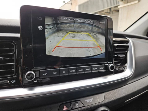 Kia Stonic DRIVE 1.0 T-GDI MHEV IMT 100CV 5P