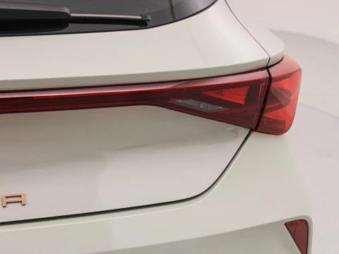 Cupra León 1.5 ETSI MHEV 110KW DSG 150 5P