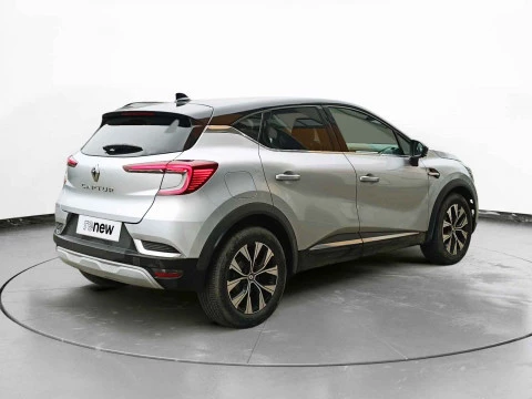 Renault Captur TECHNO TCE 103 KW (140CV) EDC GPF MILD HYBR