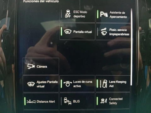 Volvo XC60 2.0 T8 AWD Inscription Auto