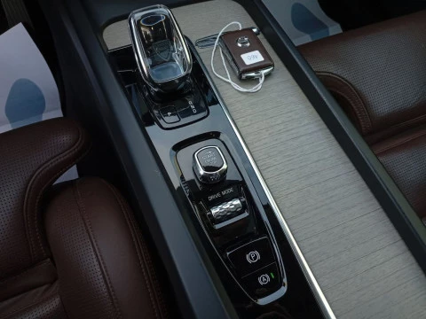 Volvo XC60 2.0 T8 AWD Inscription Auto