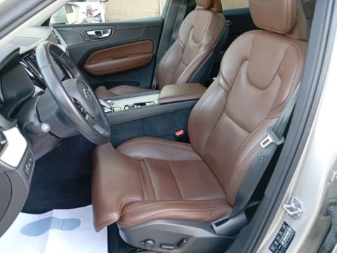 Volvo XC60 2.0 T8 AWD Inscription Auto