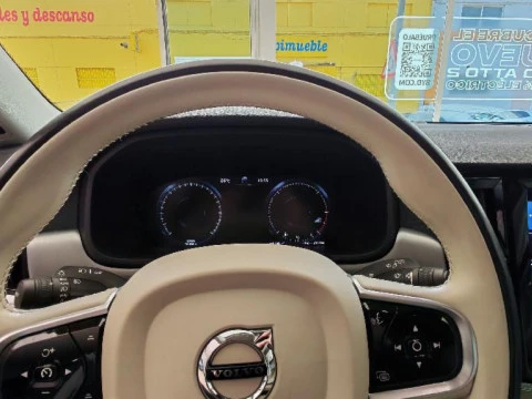 Volvo V90 fam. 2.0 D4 BUSINESS PLUS AUTO 5P