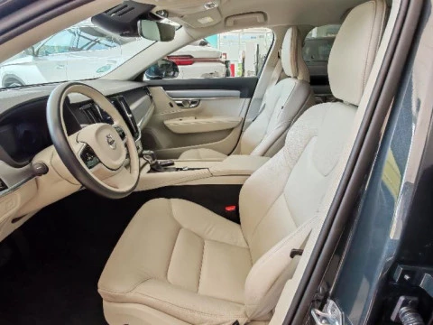 Volvo V90 fam. 2.0 D4 BUSINESS PLUS AUTO 5P