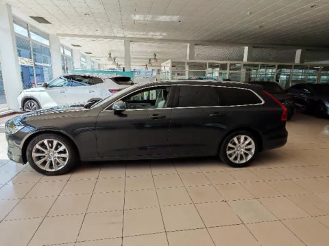 Volvo V90 fam. 2.0 D4 BUSINESS PLUS AUTO 5P