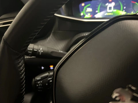 Peugeot 2008 Allure Pack BlueHDI 81kW (110CV)