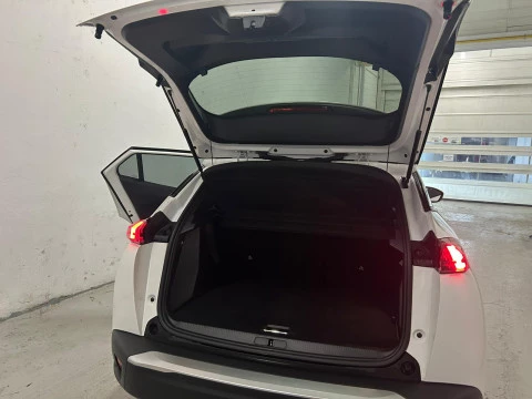 Peugeot 2008 Allure Pack BlueHDI 81kW (110CV)