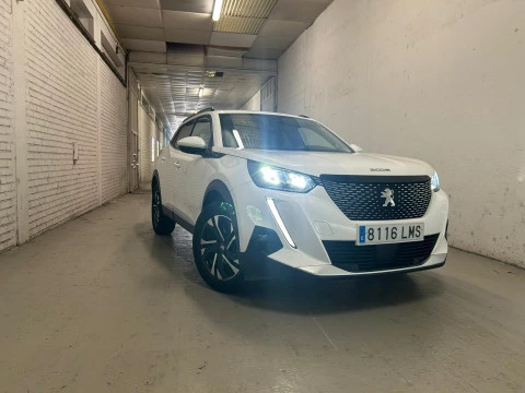 Peugeot 2008 Allure Pack BlueHDI 81kW (110CV)