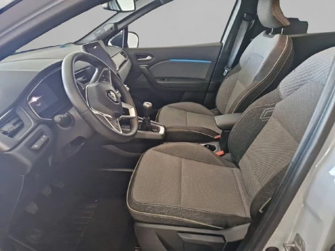 Renault Captur techno Eco-G 100cv (74 kW)