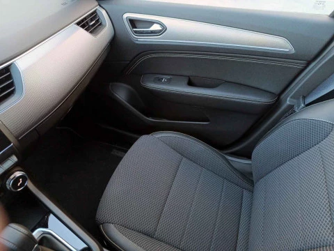 Renault Arkana NUEVO ARKANA TECHNO TCE 103 KW (140CV) EDC MILD HY