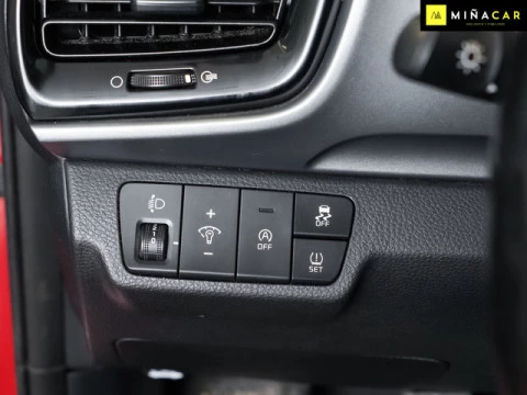 Kia Stonic 1.0 T-GDi MHEV Drive iMT 74 kW (100 CV)