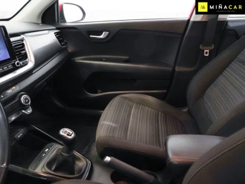 Kia Stonic 1.0 T-GDi MHEV Drive iMT 74 kW (100 CV)