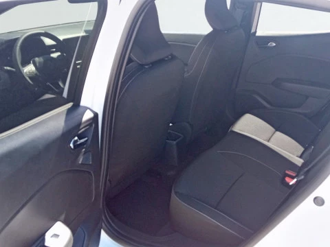 Renault Clio Evolution E-Tech full hybrid 145 (103kw)