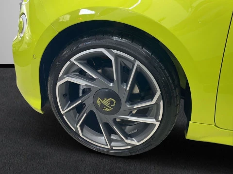 Abarth 500 500e Turismo 42kwh 113kw (154cv)