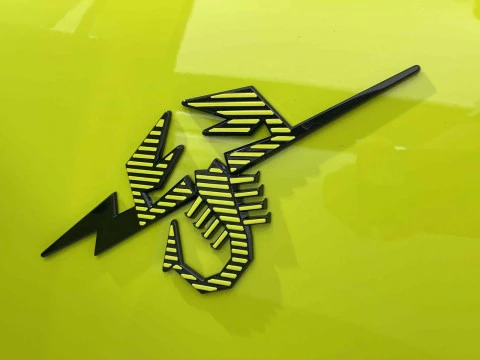 Abarth 500 500e Turismo 42kwh 113kw (154cv)