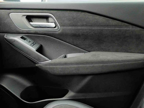 Nissan Qashqai N-DESIGN DIG-T 140CV MILD HYBRID 4X2 6MT