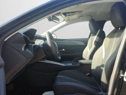 Peugeot 308 5P Allure BlueHDi 130 S&S EAT8