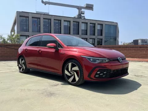 Volkswagen Golf GTI 2.0 TSI DSG 5P