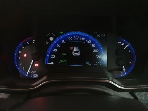 Toyota Corolla 1.8 125H STYLE E-CVT