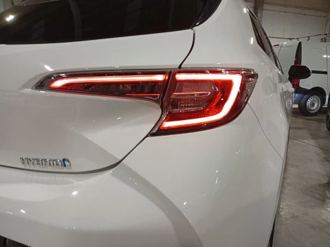 Toyota Corolla 1.8 125H STYLE E-CVT