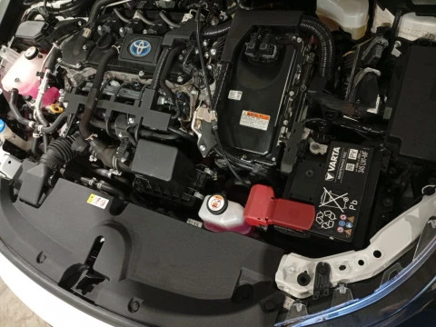 Toyota Corolla 1.8 125H STYLE E-CVT