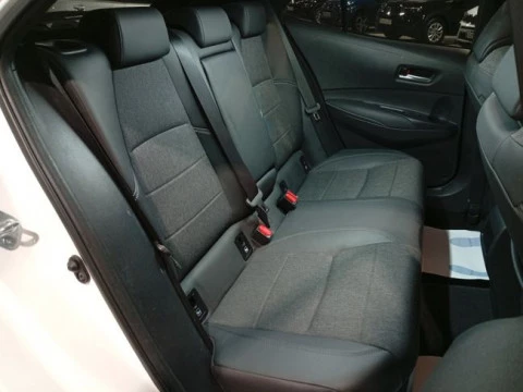 Toyota Corolla 1.8 125H STYLE E-CVT