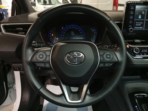 Toyota Corolla 1.8 125H STYLE E-CVT