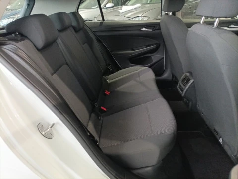 Volkswagen Golf Life 2.0 TDI 85kW (115CV)