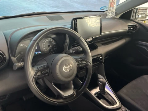 Toyota Yaris TOYOTA ACTIVE PLUS 120H